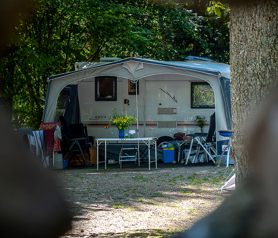 Emplacements de camping en Alsace : confort et tranquillité